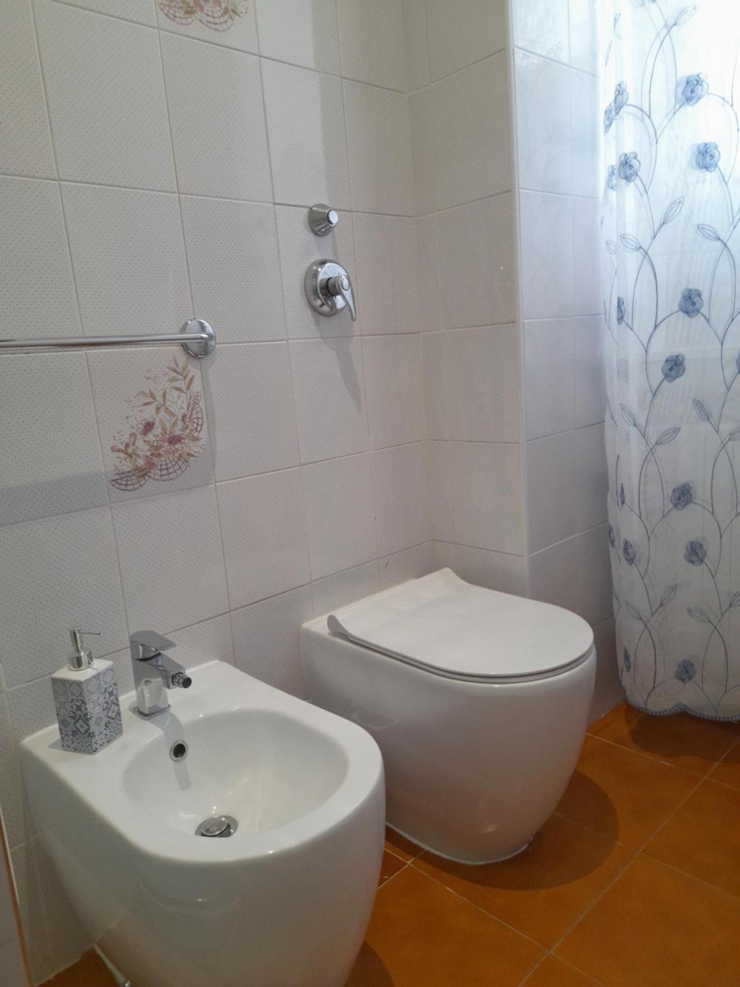 Apartamento Le Comari Milán Exterior foto