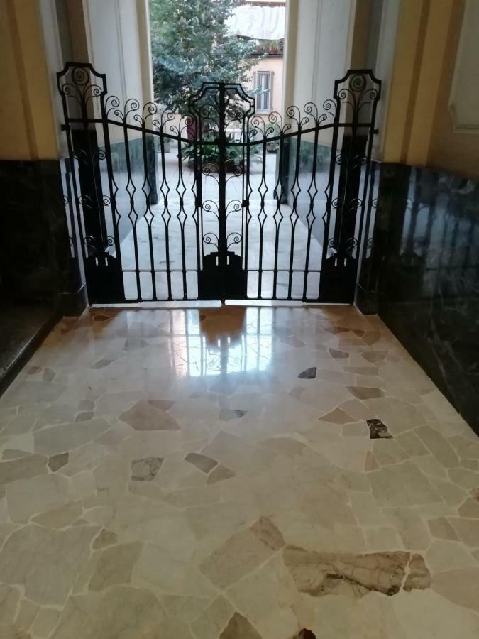 Apartamento Le Comari Milán Exterior foto